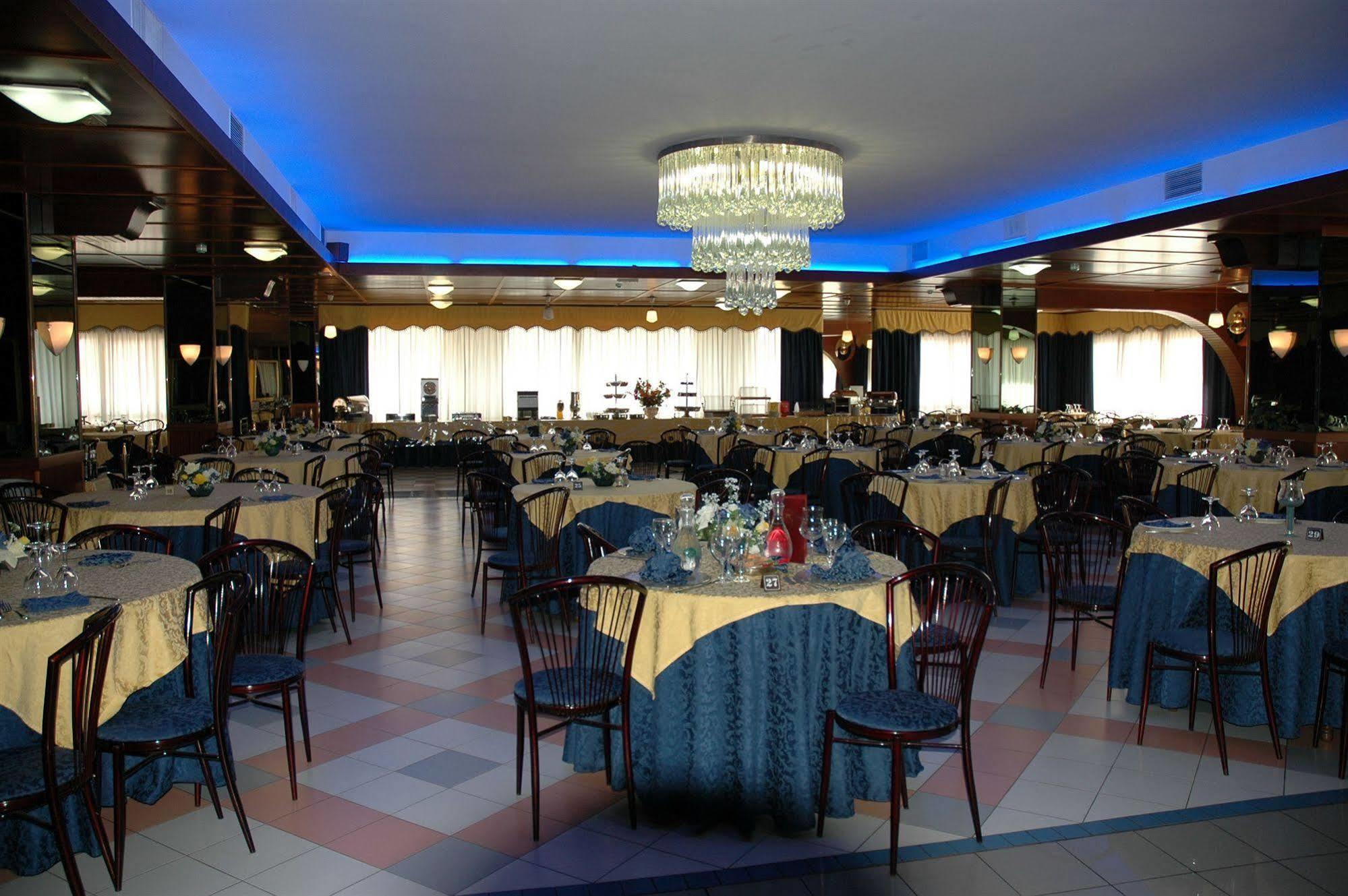 Grand Hotel Dei Cesari Dependance 안치오 외부 사진